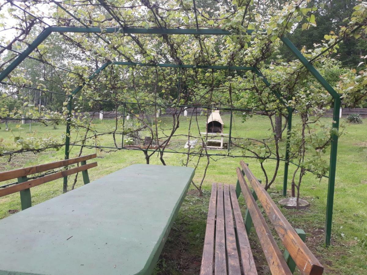 Villa Kuca Za Odmor Mazuran Karlovac Exterior foto